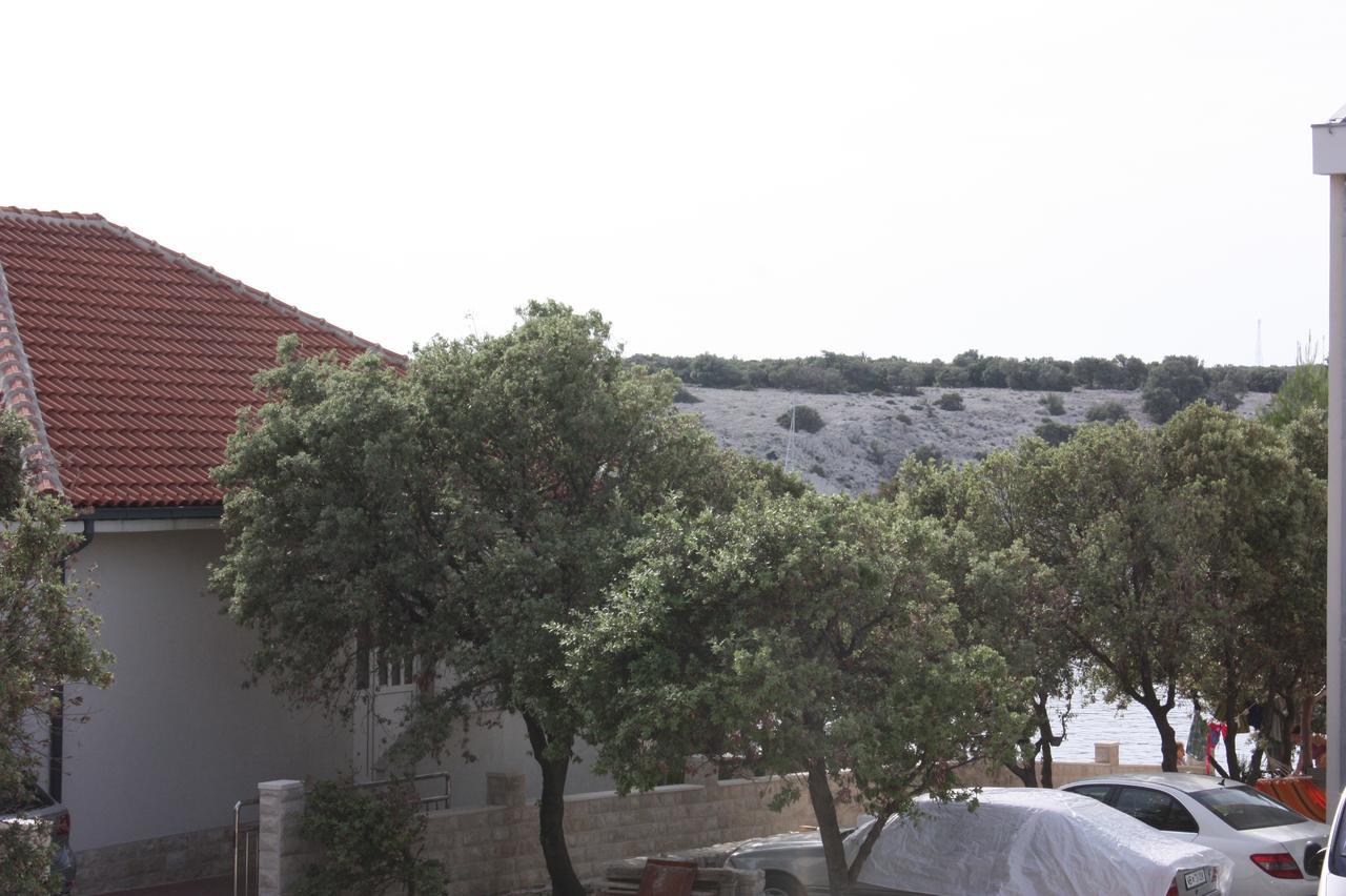 Apartments Jtv Simuni Kolan Exterior photo